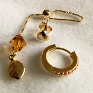 Earparty Oranje Blaadje Draadoorbel Verguld