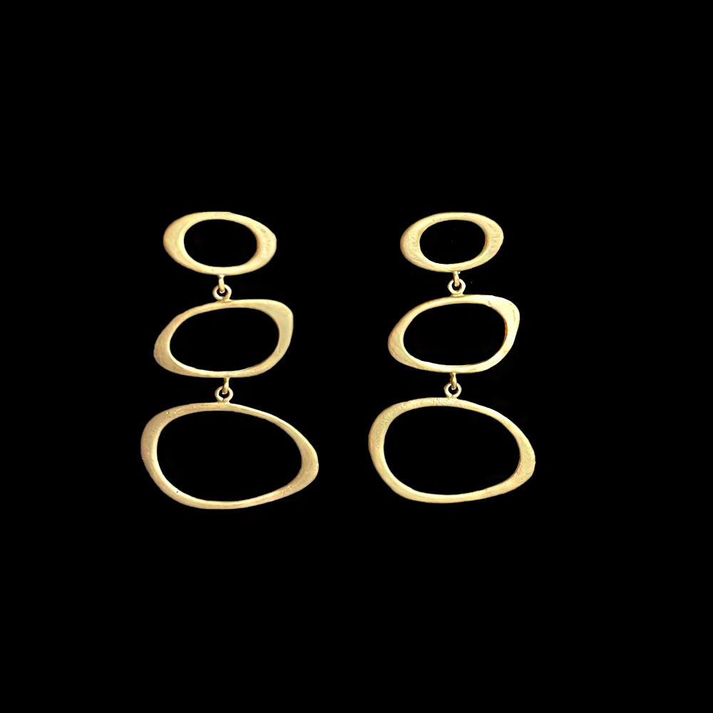 matgouden retro oorbellen met steker arwen