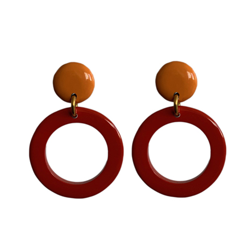 Rode ronde oorbellen buffelhoorn met oorsteker – Allina