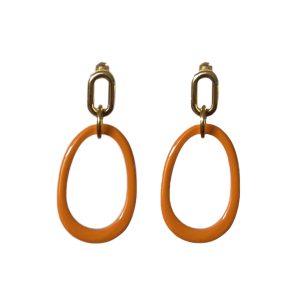 Oranje buffelhoorn oorbellen ovaal - Mandy handgemaakt en lichtgewicht